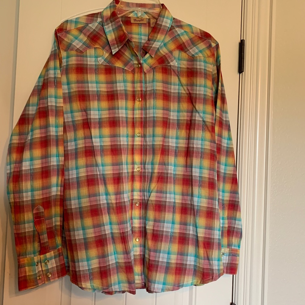 Ladies Wrangler Pearl Snap Blouse Long Sleeve